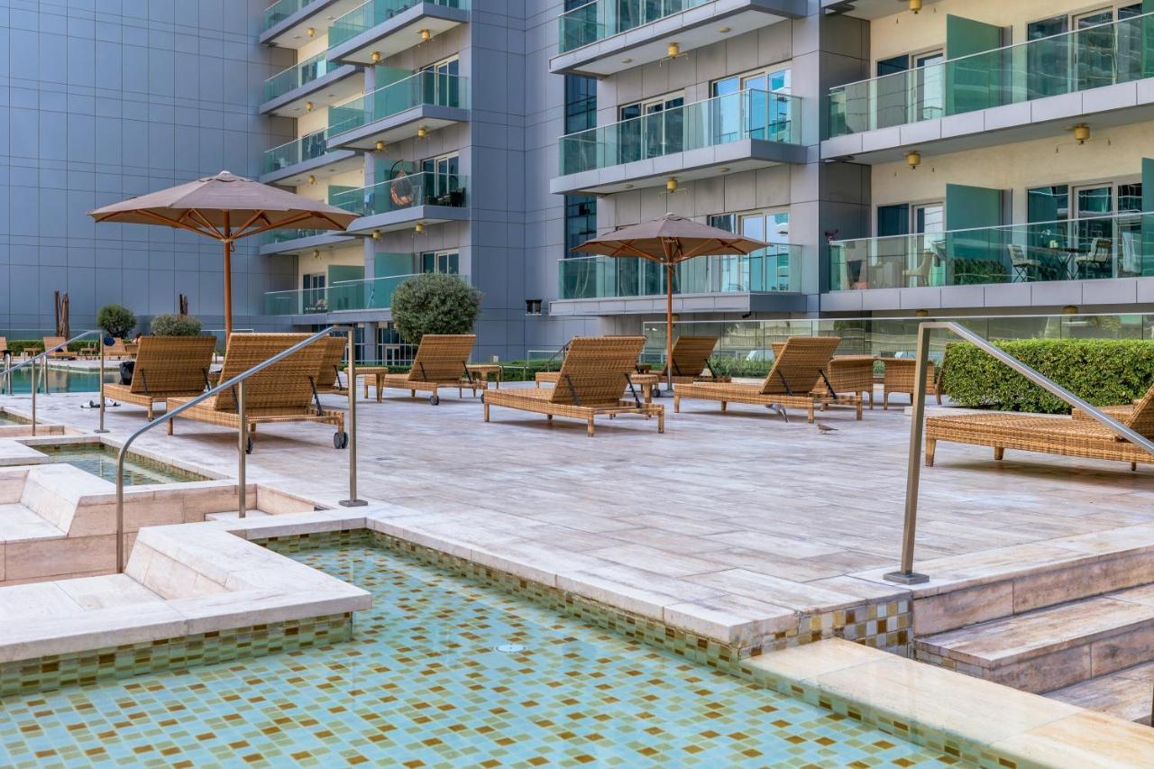 Stunning Studio Near Burj Khalifa Dubai Exterior foto